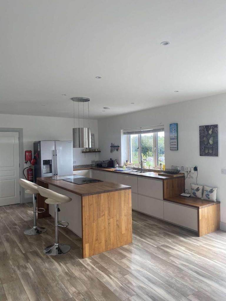 Unique Home With Outdoor Sauna In Connemara Galway Exterior photo