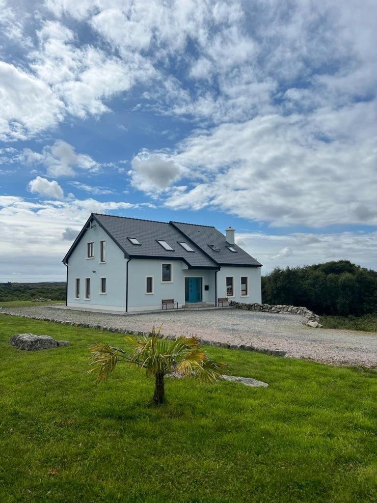 Unique Home With Outdoor Sauna In Connemara Galway Exterior photo